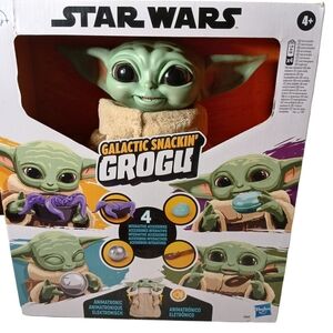 Star Wars Galactic Snackin' Grogu Toy - Green